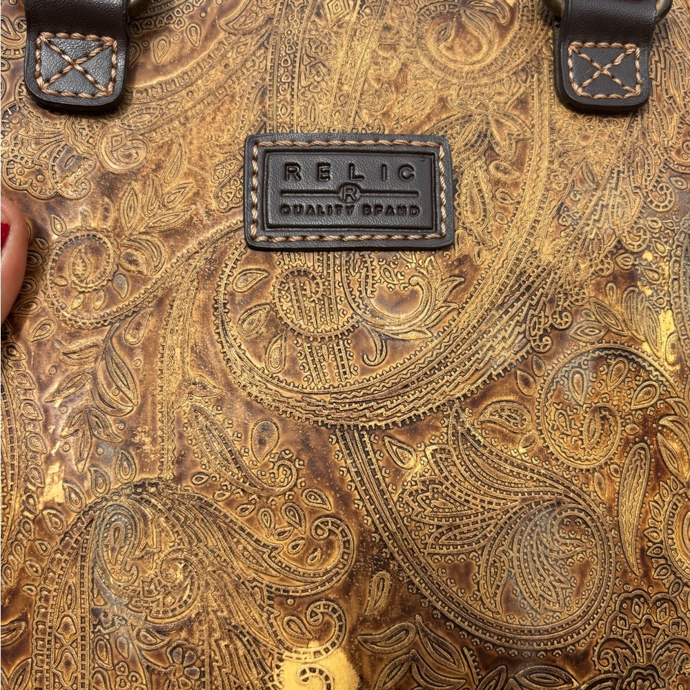 GUC! Relic Vintage Paisley Leather Gold Crossbody Bag - Picture 7 of 14